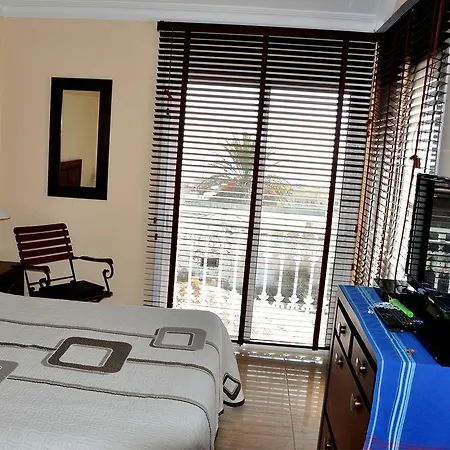 Felix Casanova Bed and breakfast