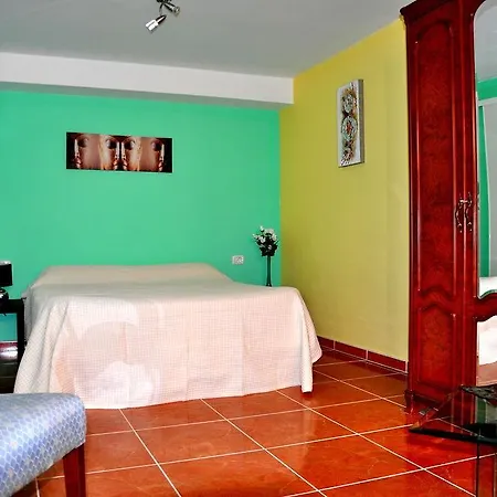 Felix Casanova Bed and breakfast 3*